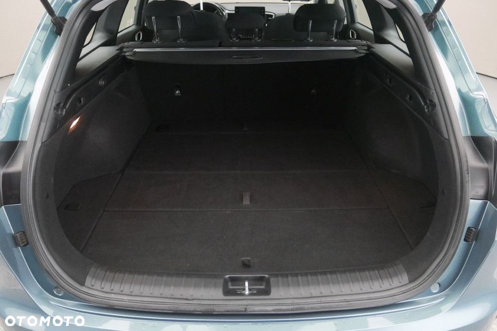 Kia Ceed 1.5 T-GDI M - 16