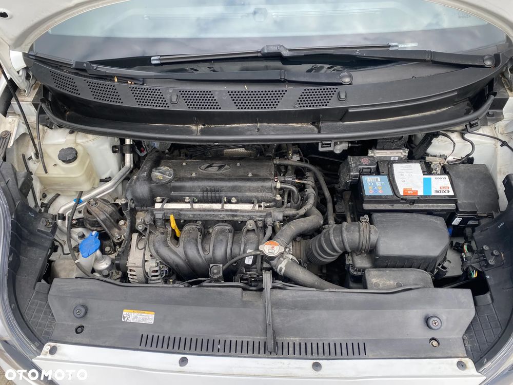 Hyundai ix20 1.4 BlueDrive Comfort - 7
