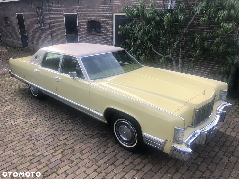 Lincoln Continental - 37