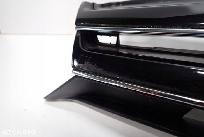 VW GOLF VI atrapa grill 5K0853653 - 5