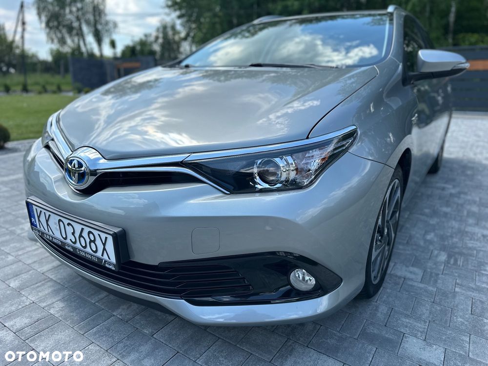 Toyota Auris - 25