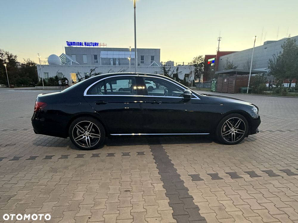 Mercedes-Benz Klasa E 220 d 4-Matic Avantgarde - 8