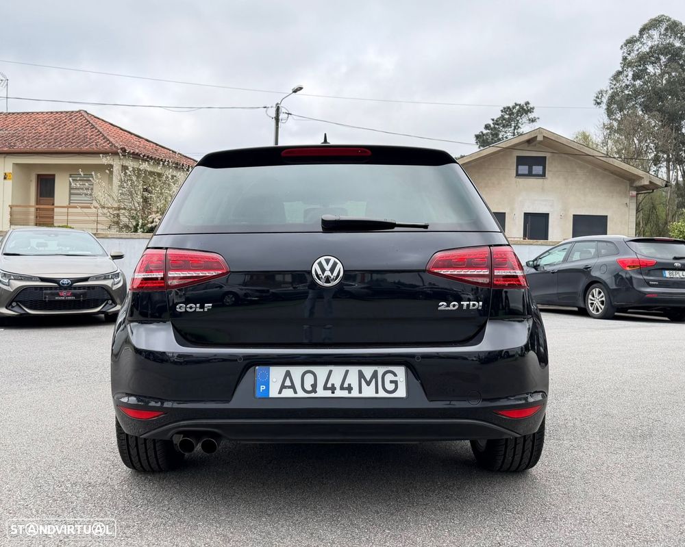 VW Golf 2.0 TDI Highline DSG - 11