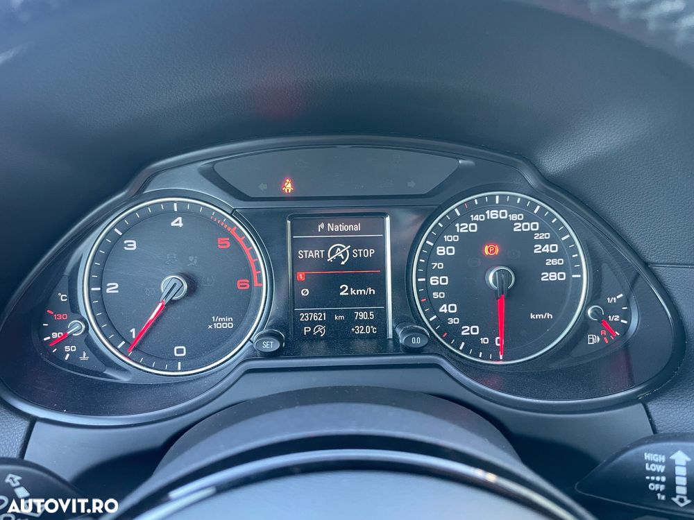 Audi Q5 2.0 TDI Quattro S tronic sport - 23