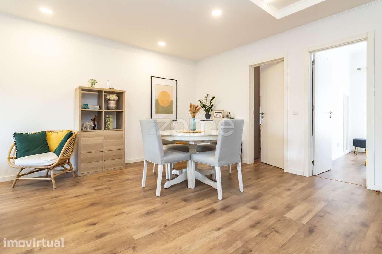 Apartamento T2 na Torre da Marinha, Seixal. - Grande imagem: 3/25