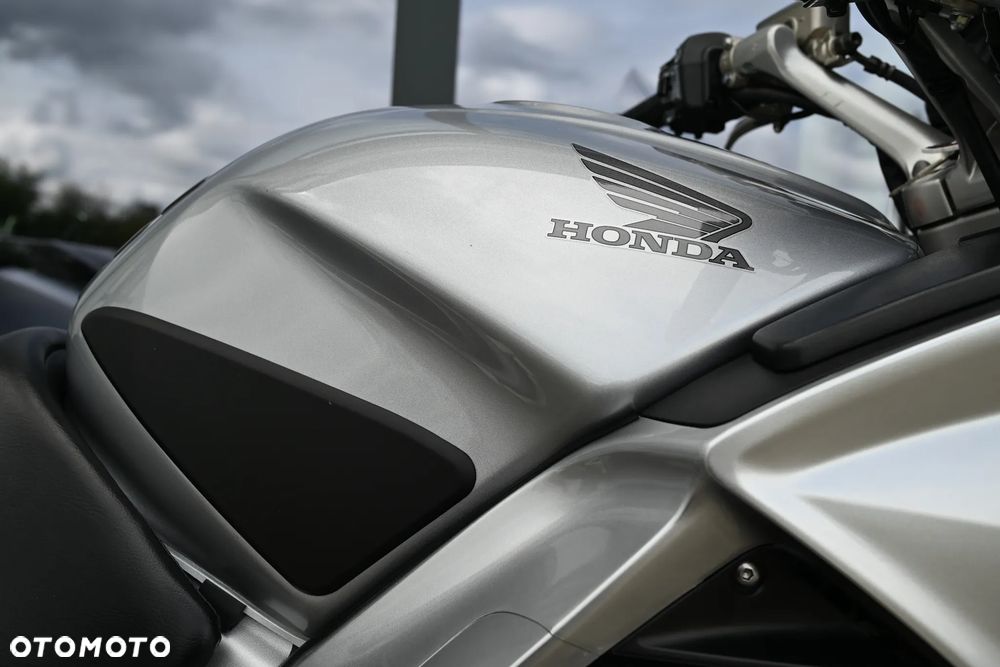 Honda ST - 32