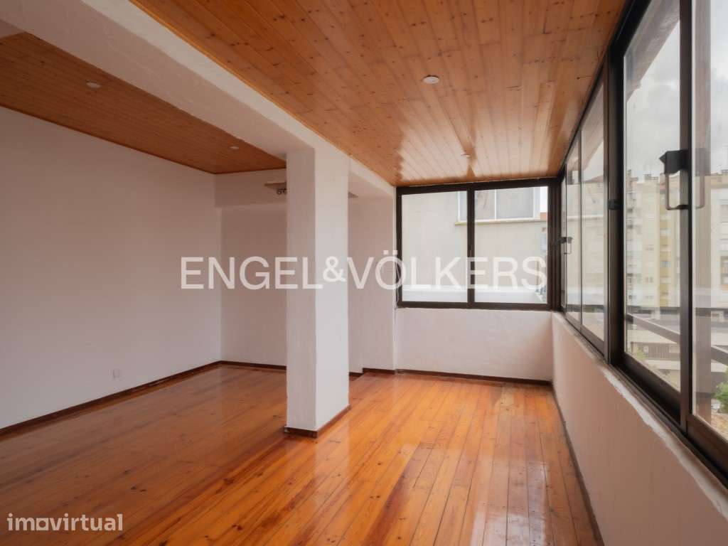 Penthouse T2+1 Duplex com Terraço de 87m2 - Grande imagem: 3/27