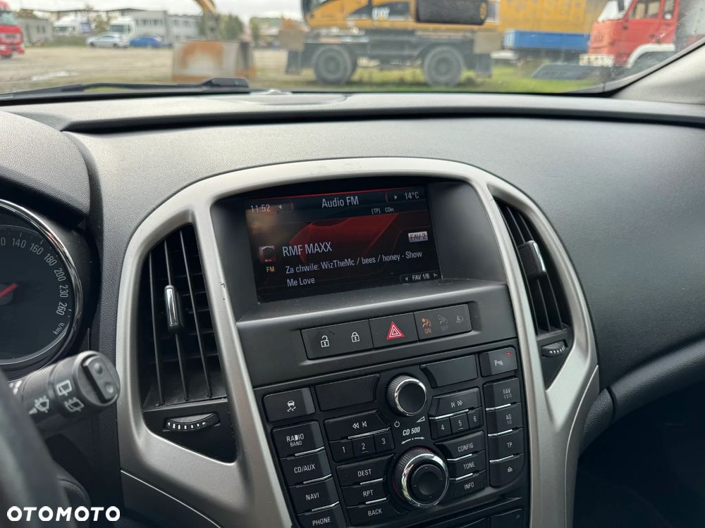 Opel Astra 1.4 Turbo Design Edition - 17