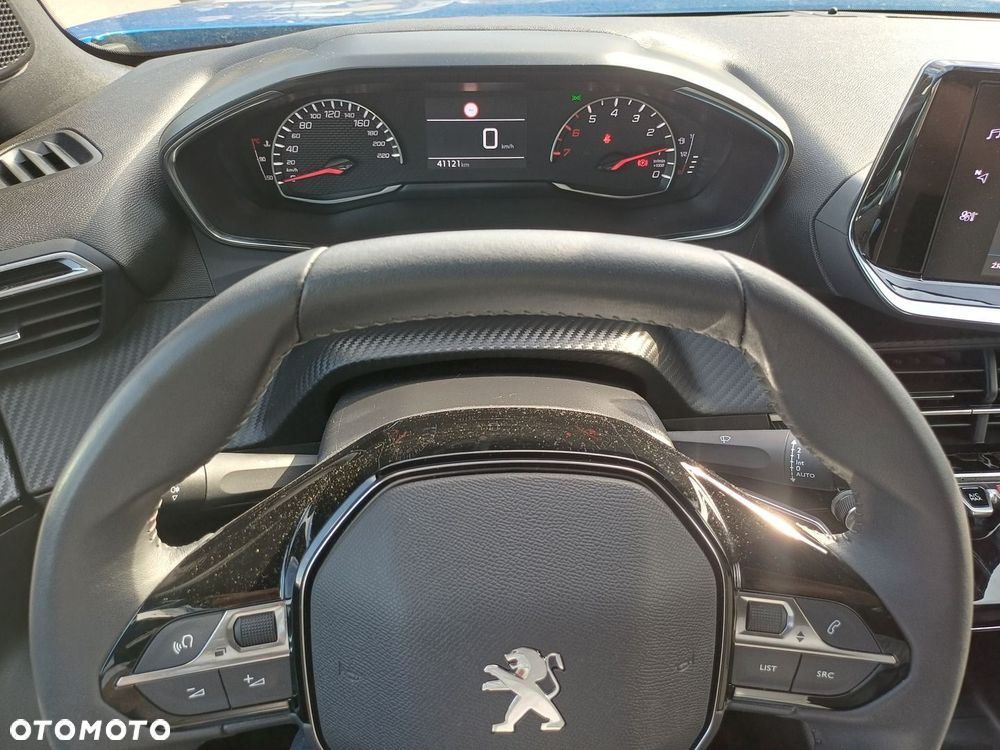 Peugeot 2008 1.2 PureTech Allure Pack S&S - 30