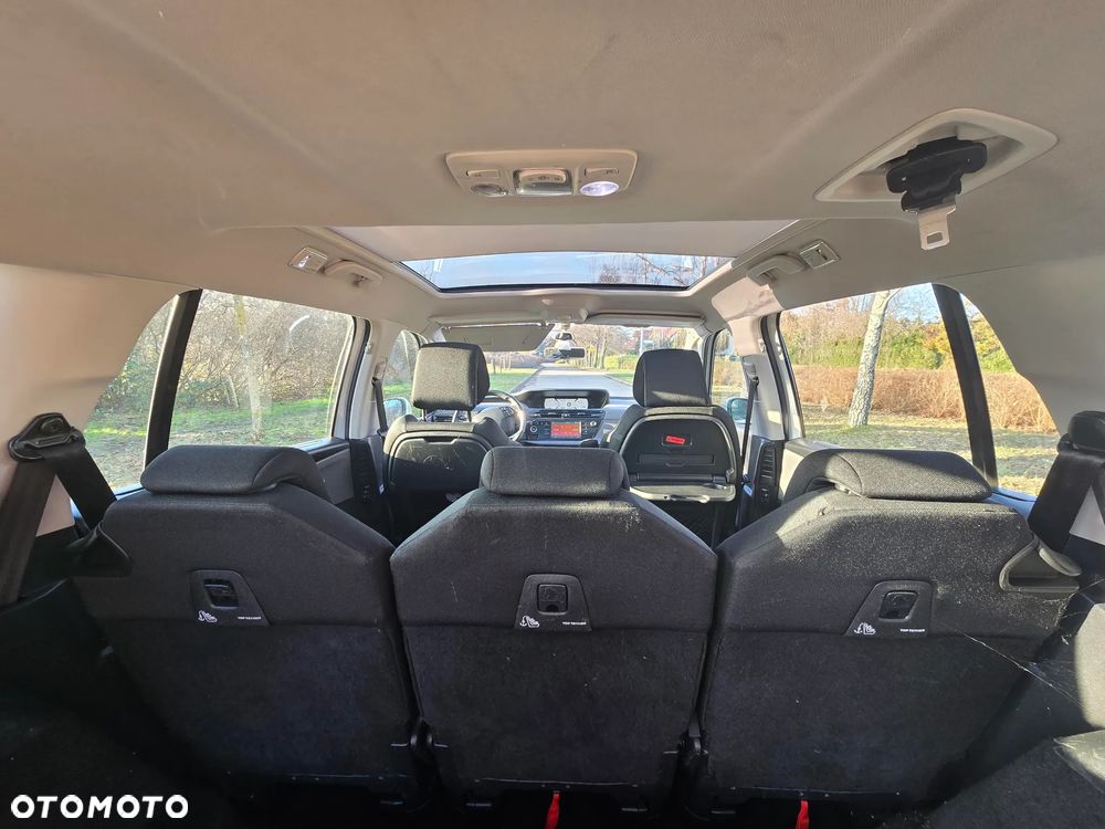 Citroën C4 Grand Picasso e-HDi 115 Intensive - 33