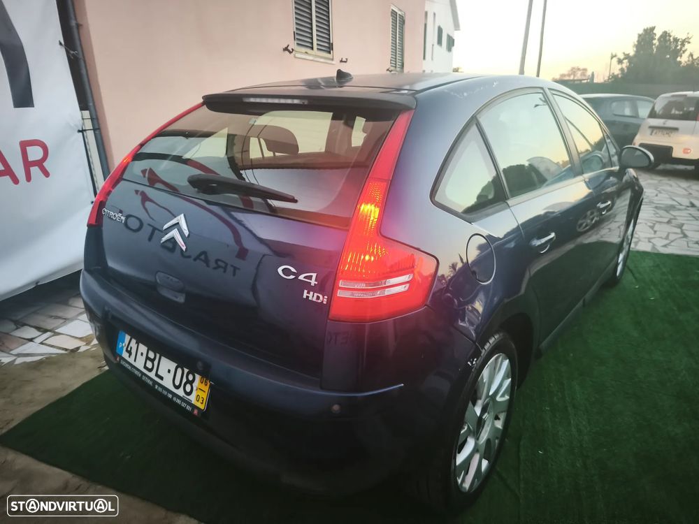 Citroën C4 1.6 HDi 110 VTR Pack - 25