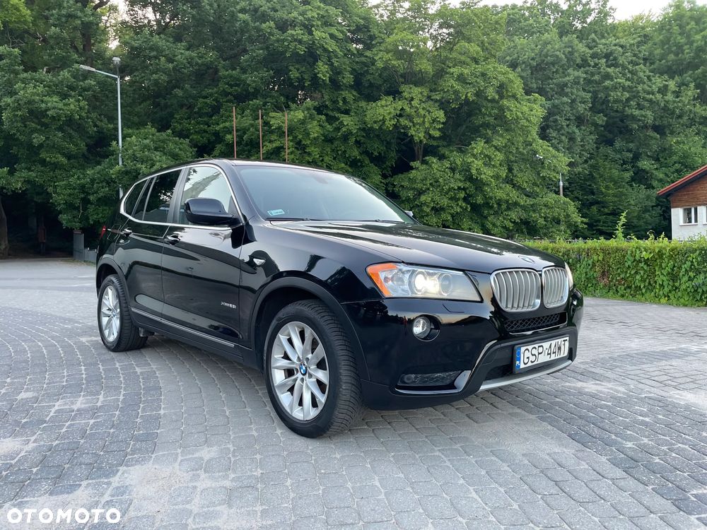 BMW X3 xDrive28i Sport-Aut - 2