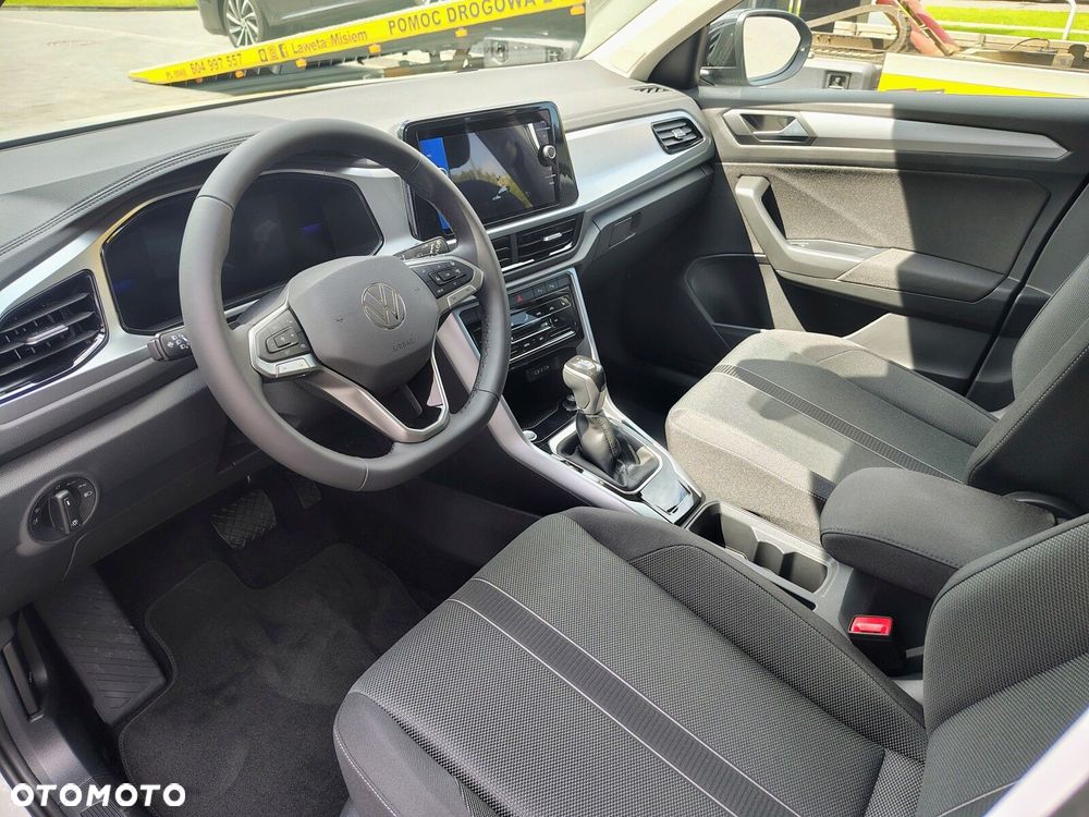 Volkswagen T-Roc - 11