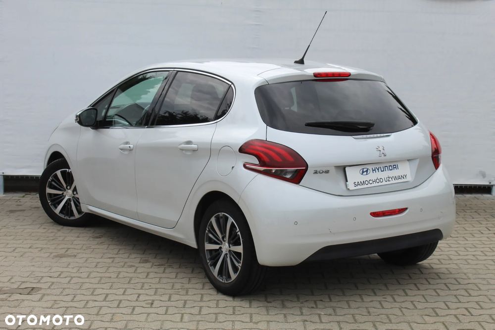 Peugeot 208 1.2 PureTech Allure S&S EAT6 - 3