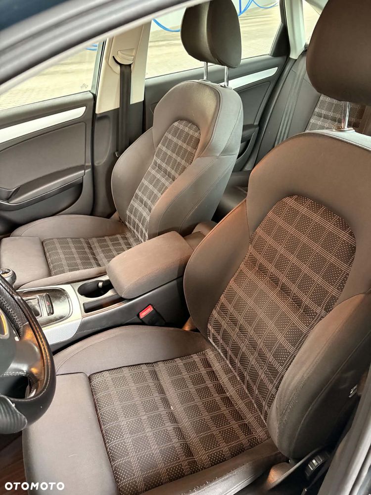 Audi A4 Limousine - 15