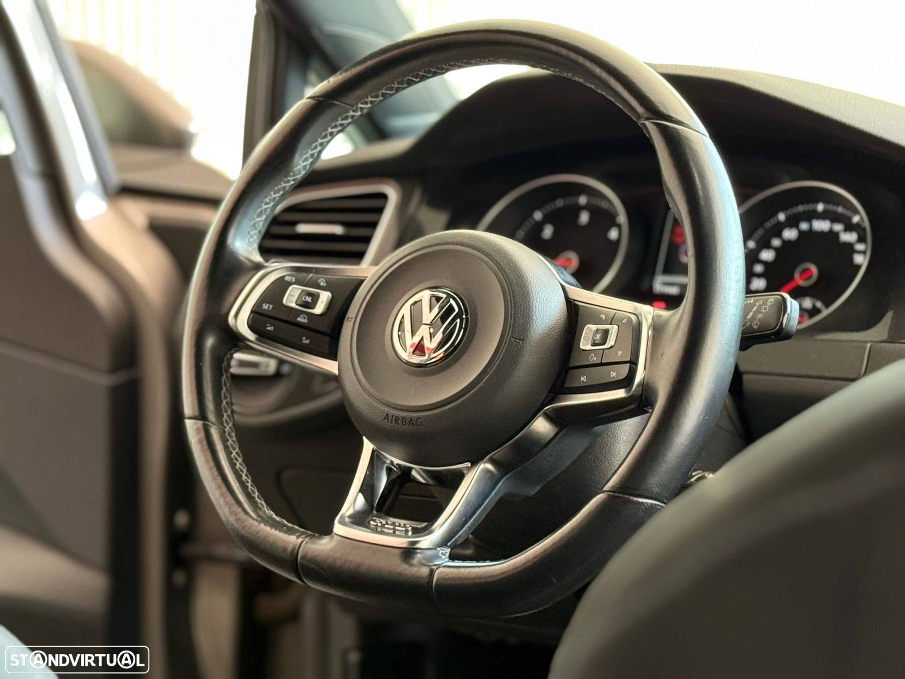 VW Golf 2.0 TDi GTD - 24