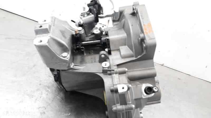 Cutie viteze Skoda Octavia/VW Jetta 1.6 Benzina ~ FVH, JVH, JHU; 5 V - 4