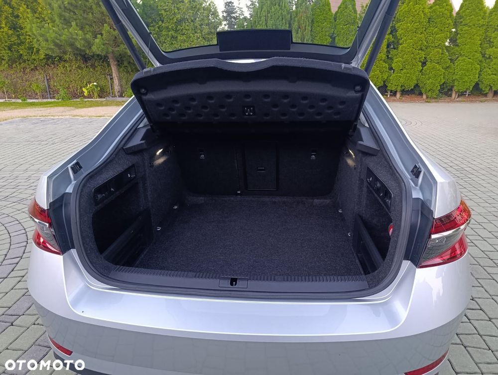 Skoda Superb 1.5 TSI Ambition - 11