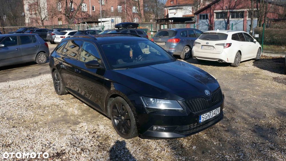 Skoda Superb 2.0 TSI 4x4 Scout DSG - 1