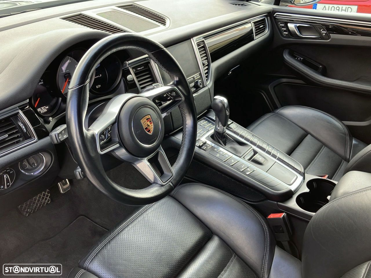 Porsche Macan S - 21
