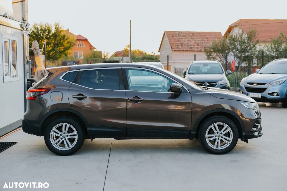 Nissan Qashqai 1.2 DIG-T N-Connecta - 3