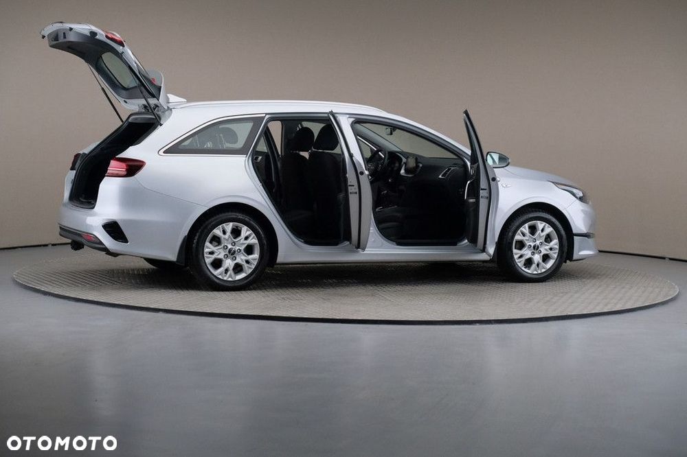 Kia Ceed 1.5 T-GDI M - 6