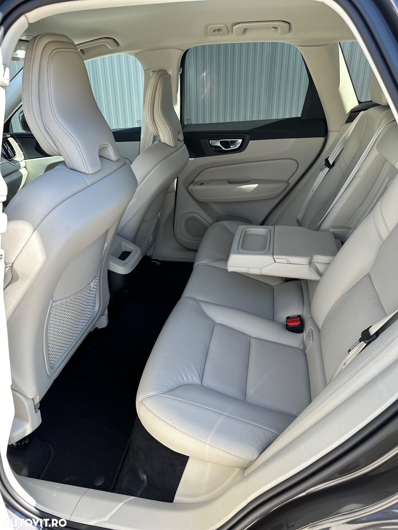 Volvo XC 60 B4 D AWD Geartronic Inscription - 6