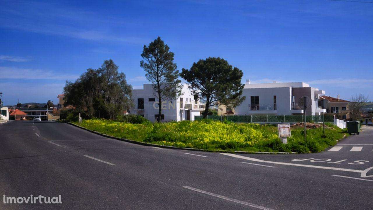 Moradia T4 de Arquitetura Contemporânea - Albarraque - Grande imagem: 4/22