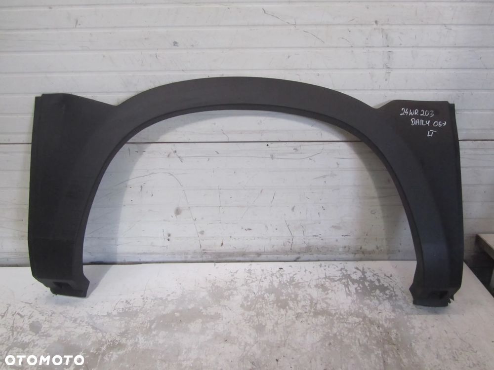 IVECO DAILY 06->nakładka błotnika lewy tył - 1