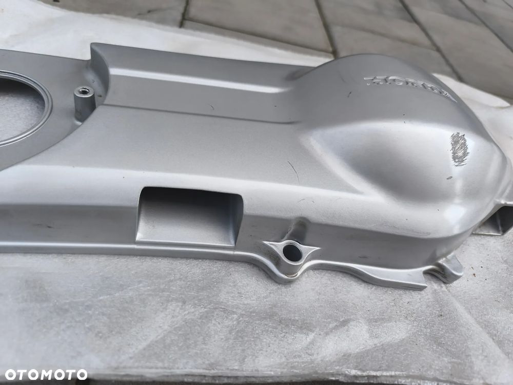 Dekiel, pokrywa silnika Honda Pantheon 125 2T - 7