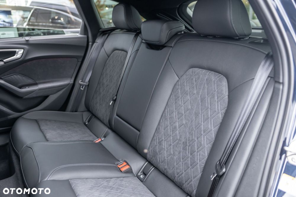 Audi A5 Avant - 16