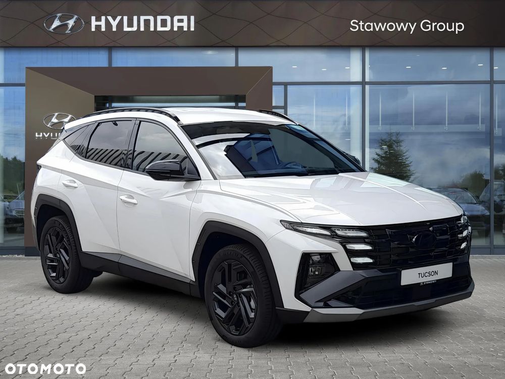 Hyundai Tucson 1.6 T-GDi HEV Smart Black 2WD - 7