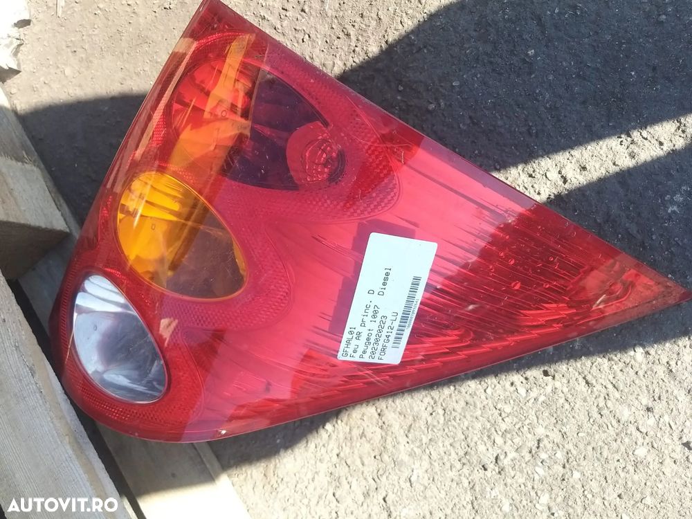 Stop dreapta cod: 89316969 pentru Peugeot 1007 din 2009 - 1