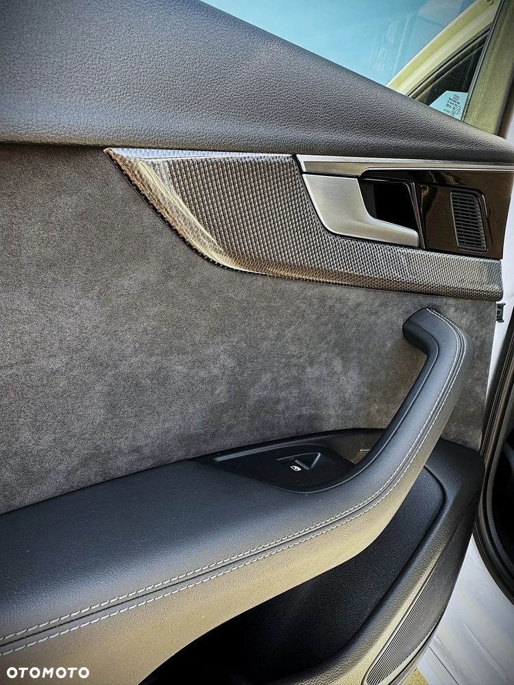 Audi S4 Limousine - 37