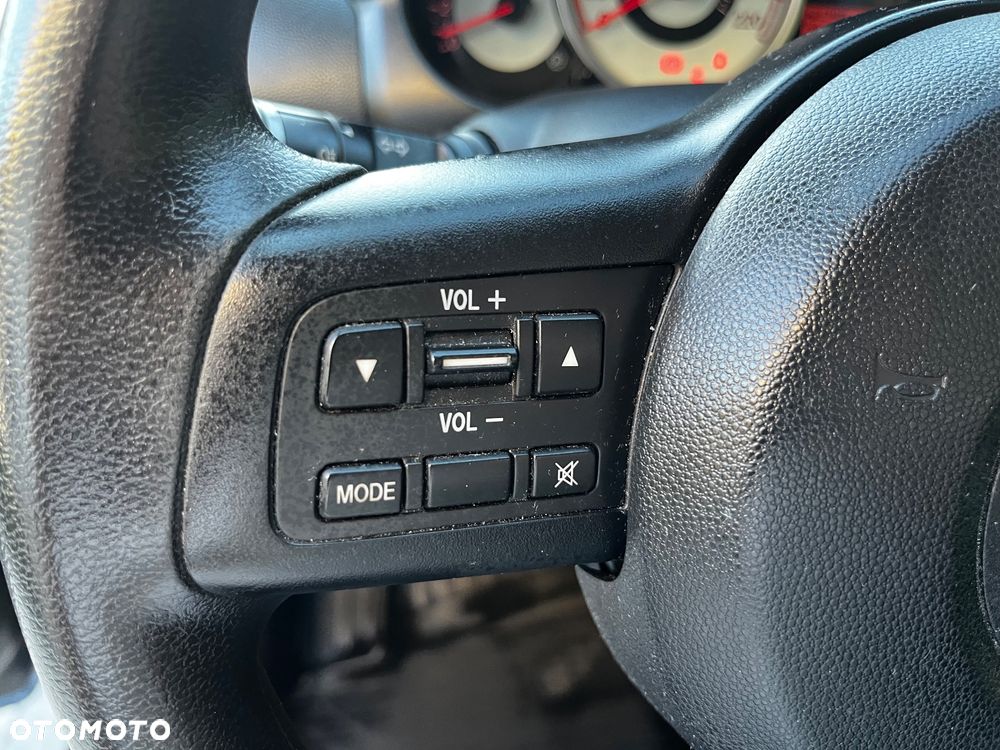 Mazda 2 1.3 Dynamic - 19