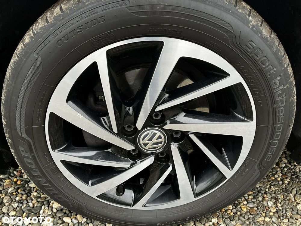 Volkswagen Golf - 35