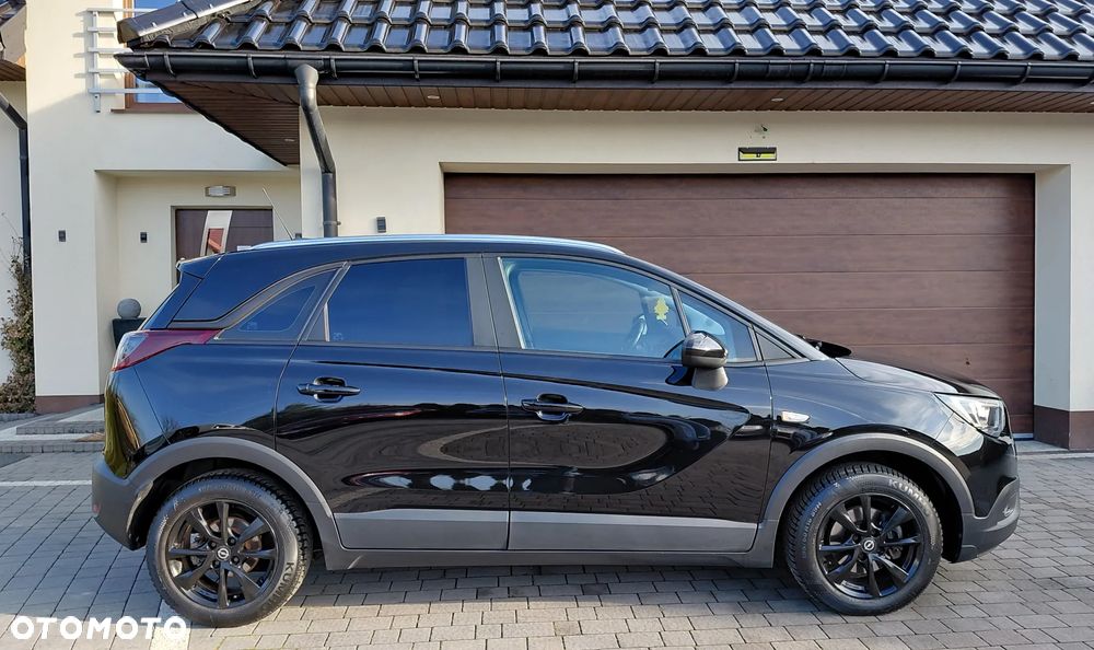 Opel Crossland X 1.2 T Design Line S&S - 39