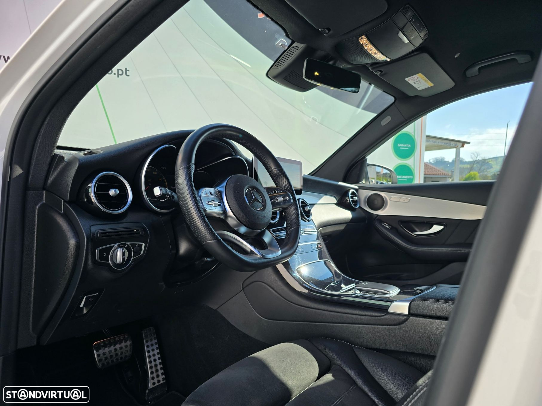 Mercedes-Benz GLC 300 de 4Matic - 11