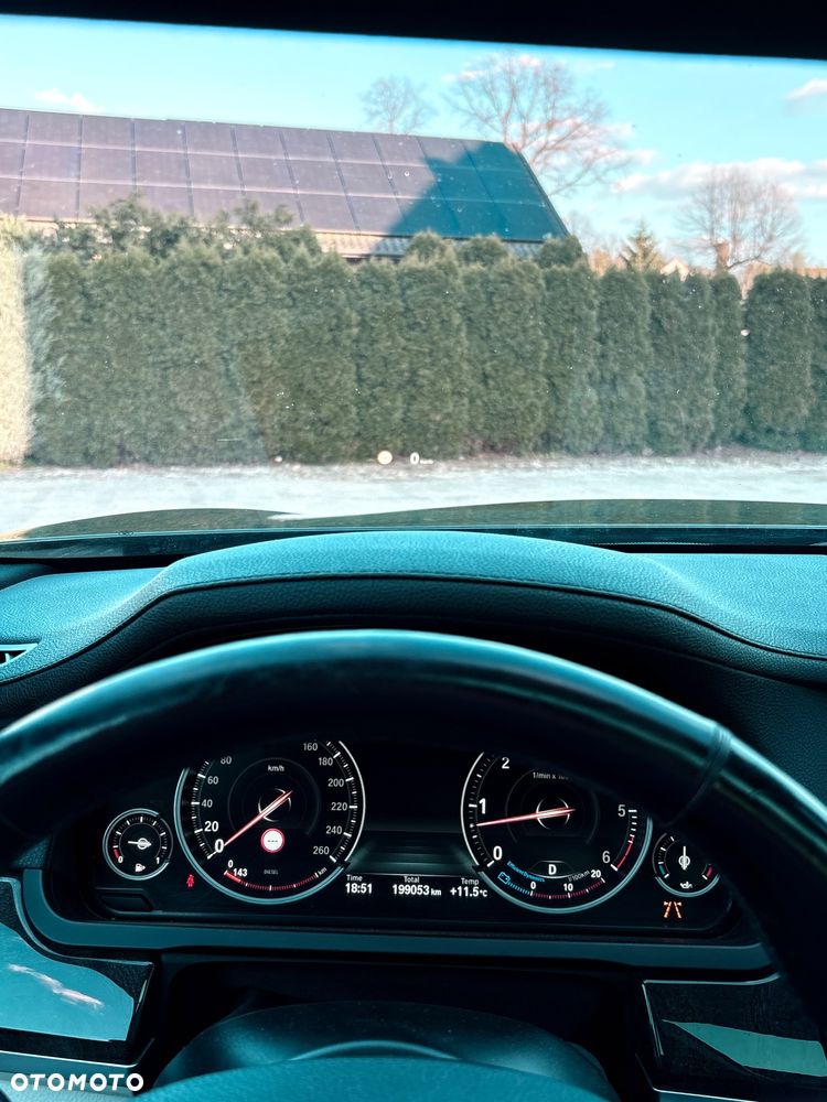 BMW Seria 7 730d xDrive Edition Exclusive - 16