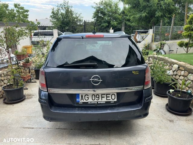 Opel Astra 1.7 CDTI Cosmo - 2