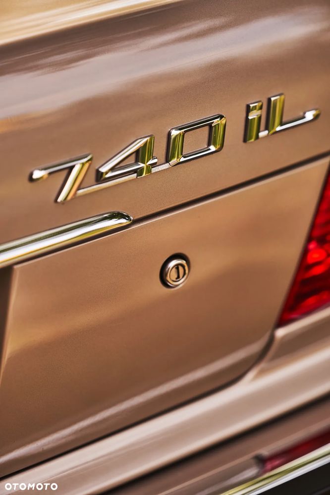 BMW Seria 7 - 4