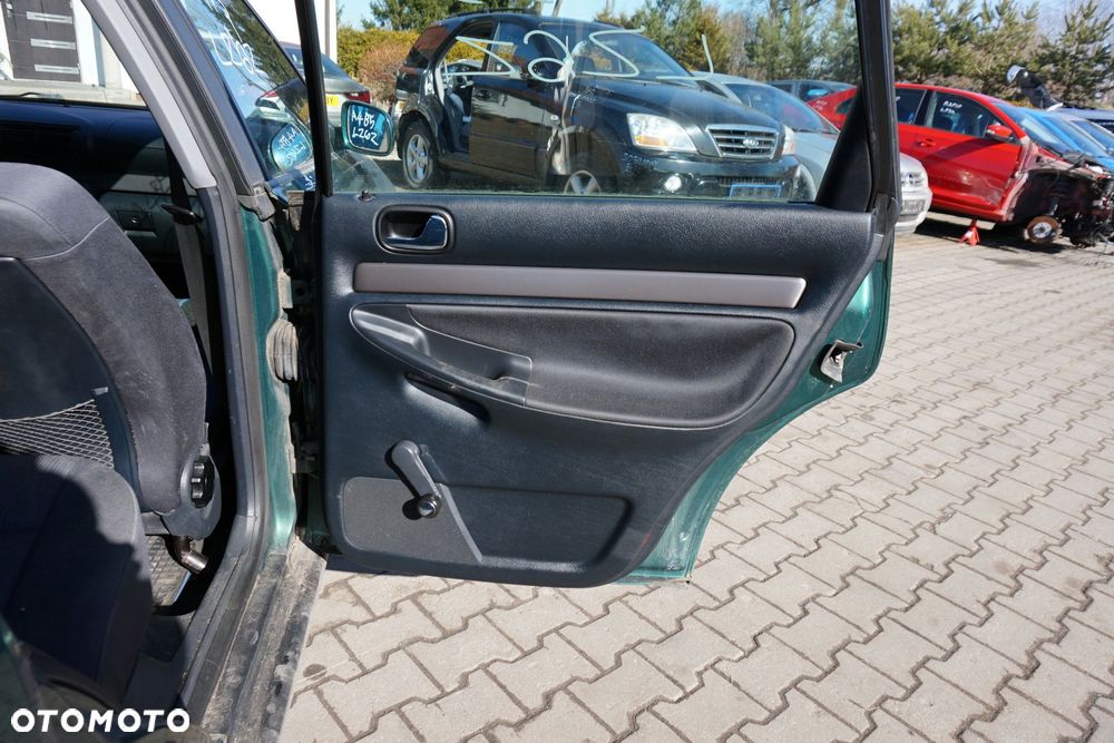 DRZWI TYLNE PRAWE A4 B5 KOMBI LZ6L  ZIELONY AUDI 1994-2001 - 10