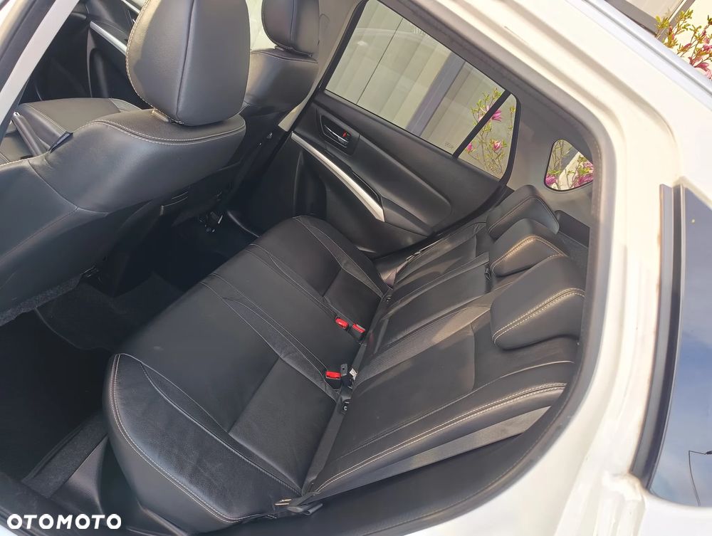 Suzuki SX4 S-Cross 1.6 VVT 4x2 limited+ - 22