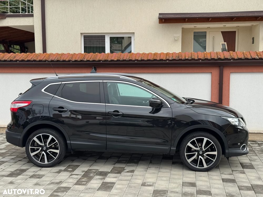 Nissan Qashqai 1.6 DCI Xtronic TEKNA - 5