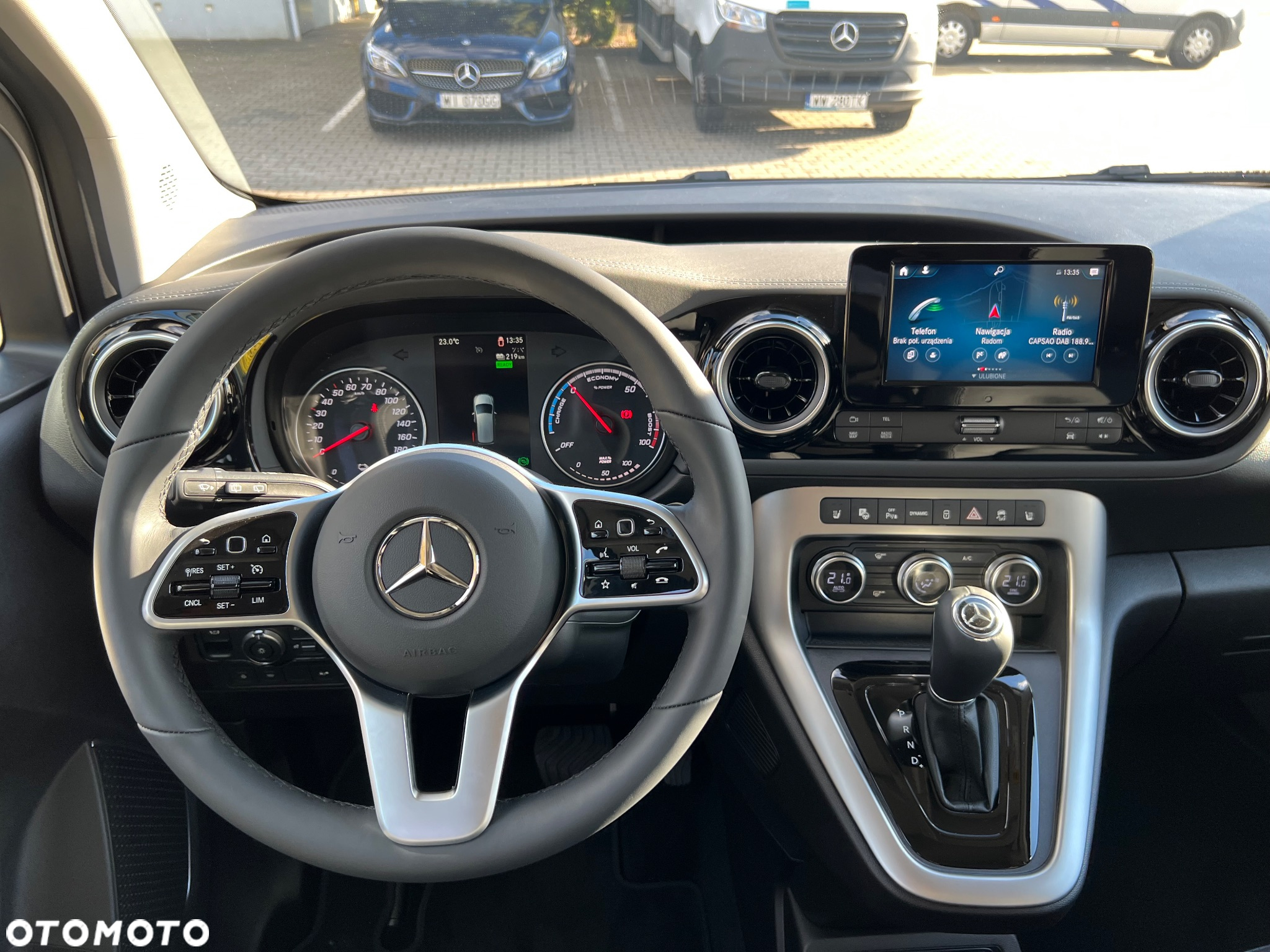 Mercedes-Benz EQT - 25