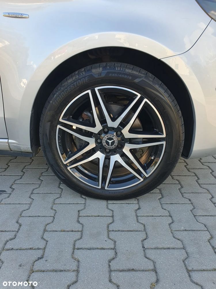 Mercedes-Benz Klasa V 250 (BlueTEC) d Avantgarde 7G-Tronic (d³ugi) - 22