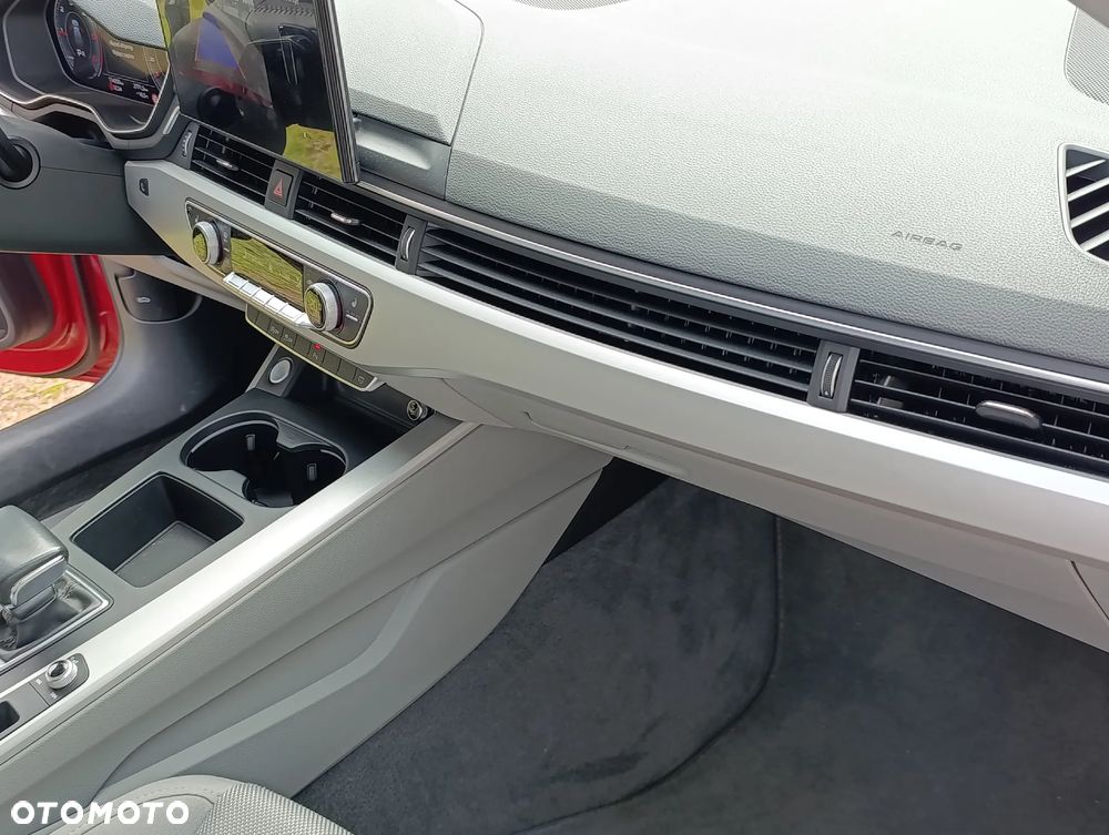 Audi A4 Avant 35 TDI mHEV Advanced S tronic - 16