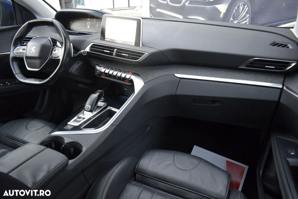 Peugeot 3008 1.6 BlueHDI S&S EAT6 Allure - 10