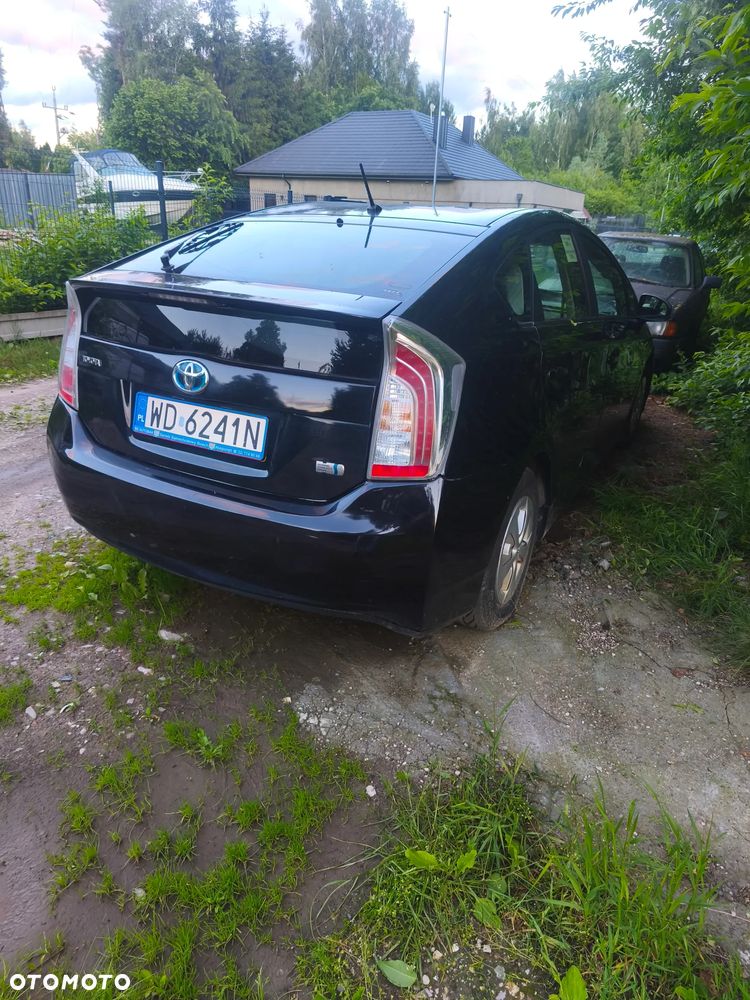 Toyota Prius 1.8 HSD Premium - 3