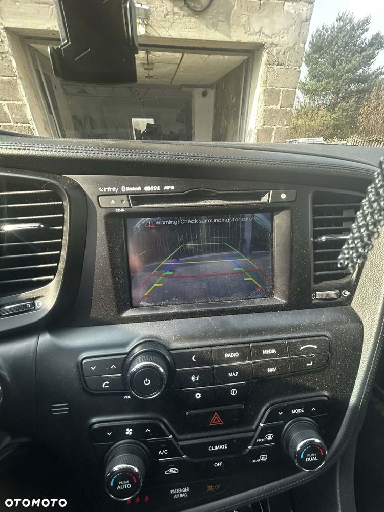 Kia Optima 1.7 CRDi M - 12